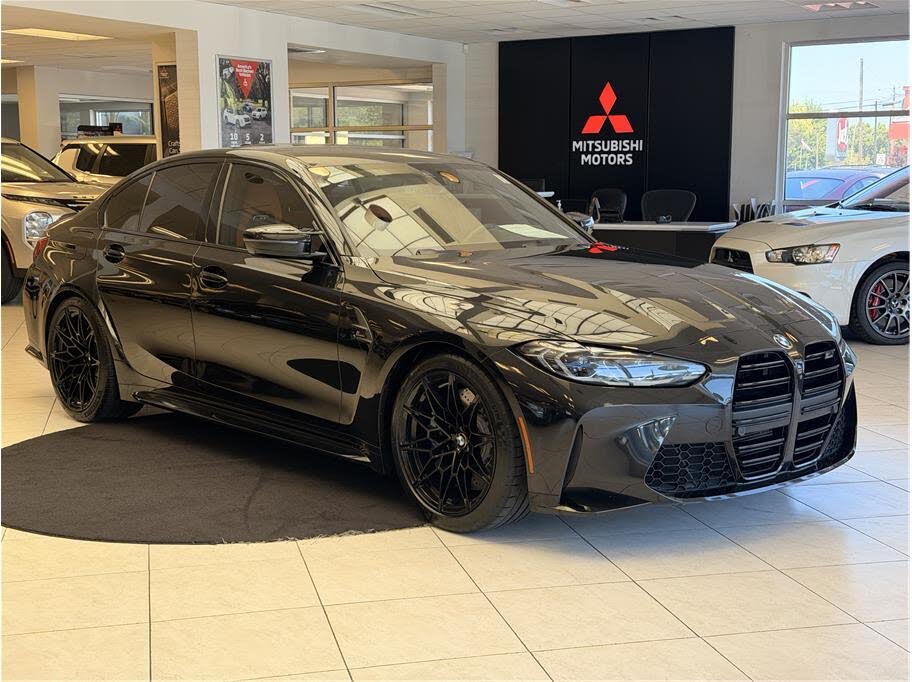 2021 BMW M3 Competition RWD photo 3