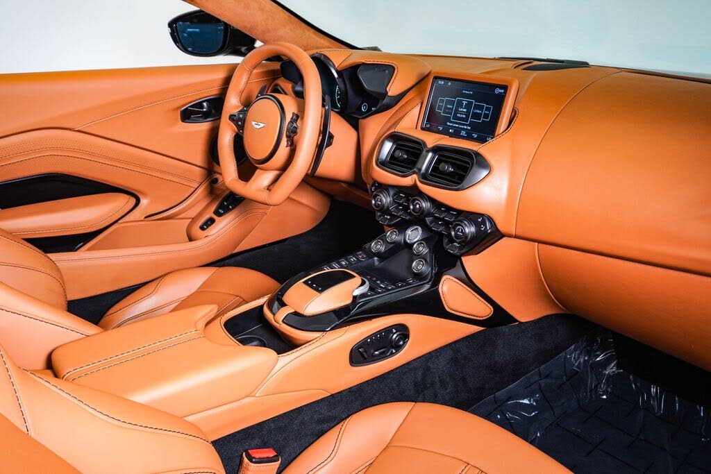 2023 Aston Martin Vantage V8 Convertible RWD photo 19