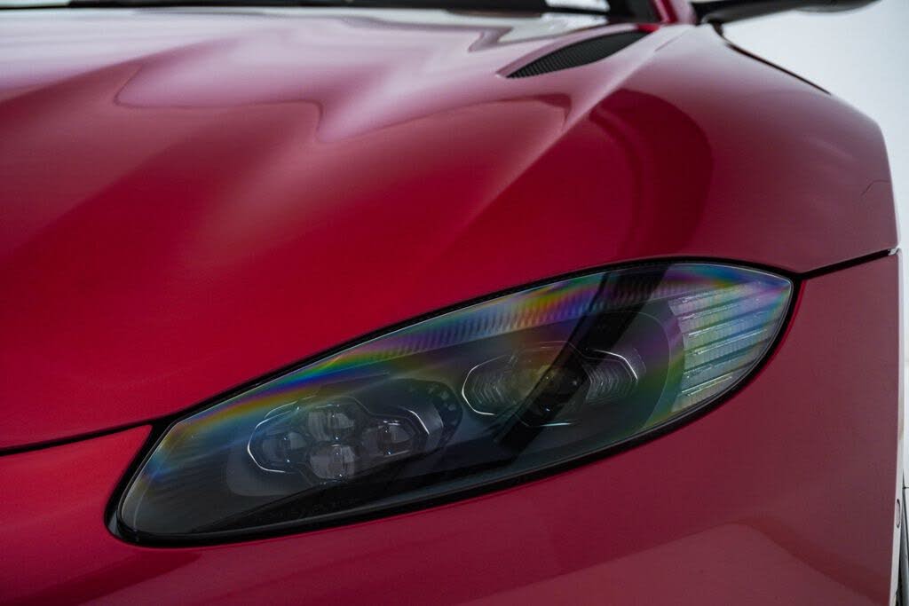 2023 Aston Martin Vantage V8 Convertible RWD photo 6