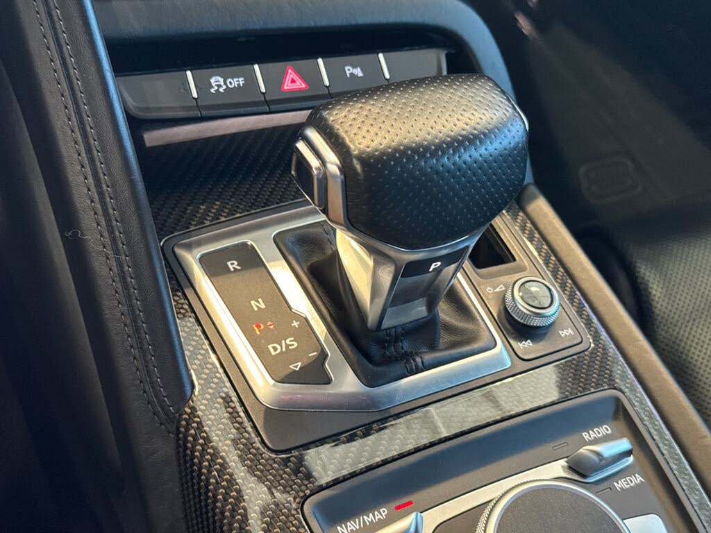 2018 Audi R8 quattro V10 Plus Coupe AWD photo 15 of 24