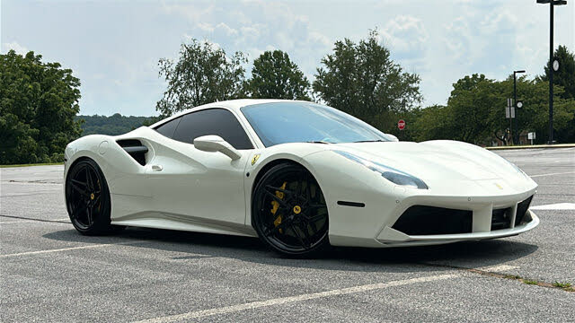 2017 Ferrari 488 GTB Coupe RWD