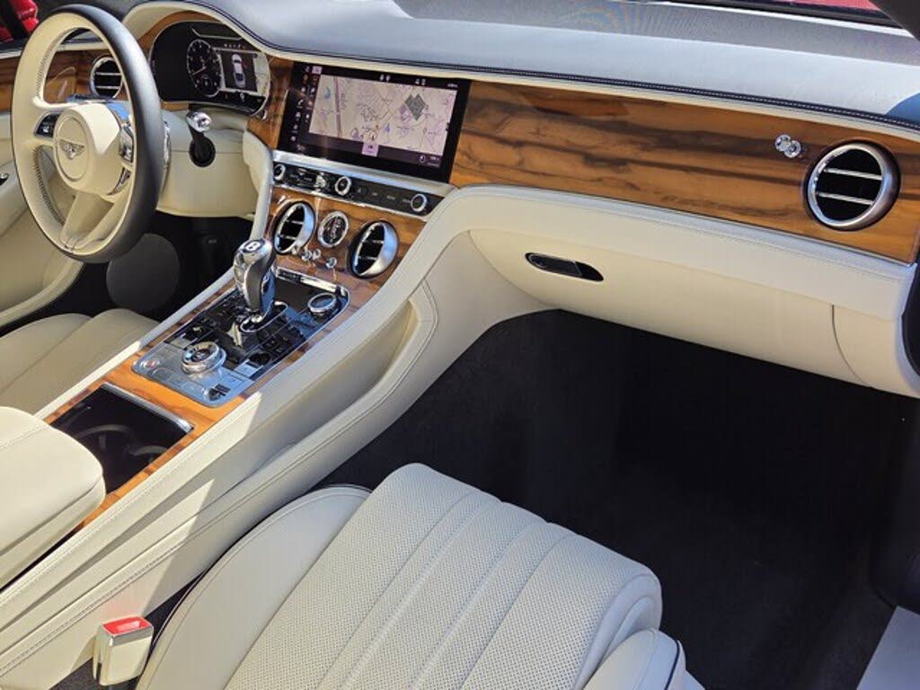 2023 Bentley Continental GT V8 AWD photo 2