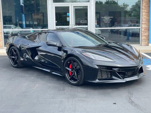 2025 Chevrolet Corvette E-Ray Coupe AWD with 3LZ - $108,800