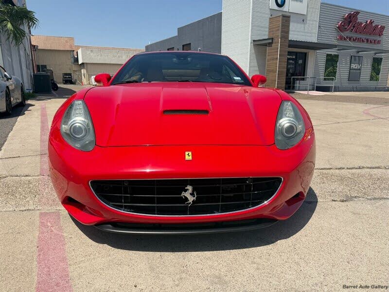 2012 Ferrari California Roadster photo 16