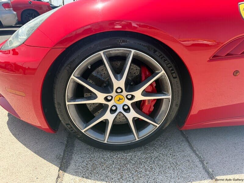 2012 Ferrari California Roadster photo 18