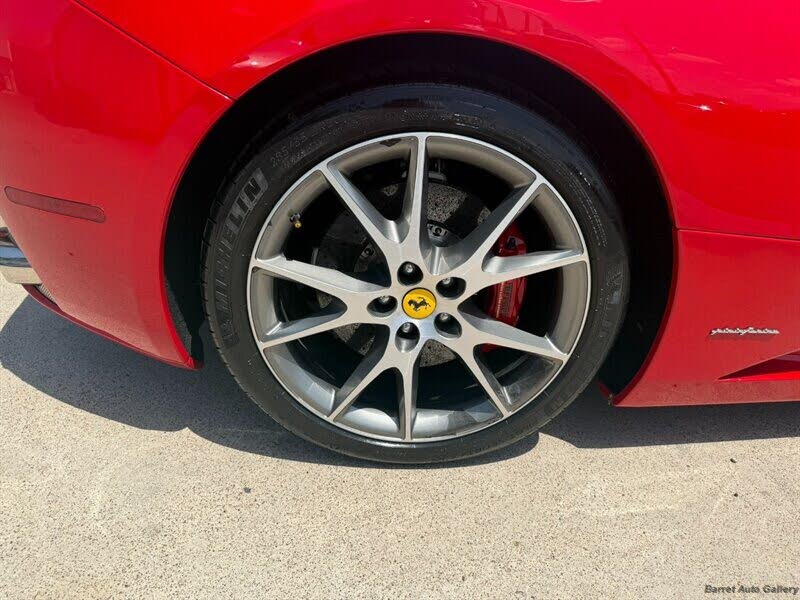 2012 Ferrari California Roadster photo 20
