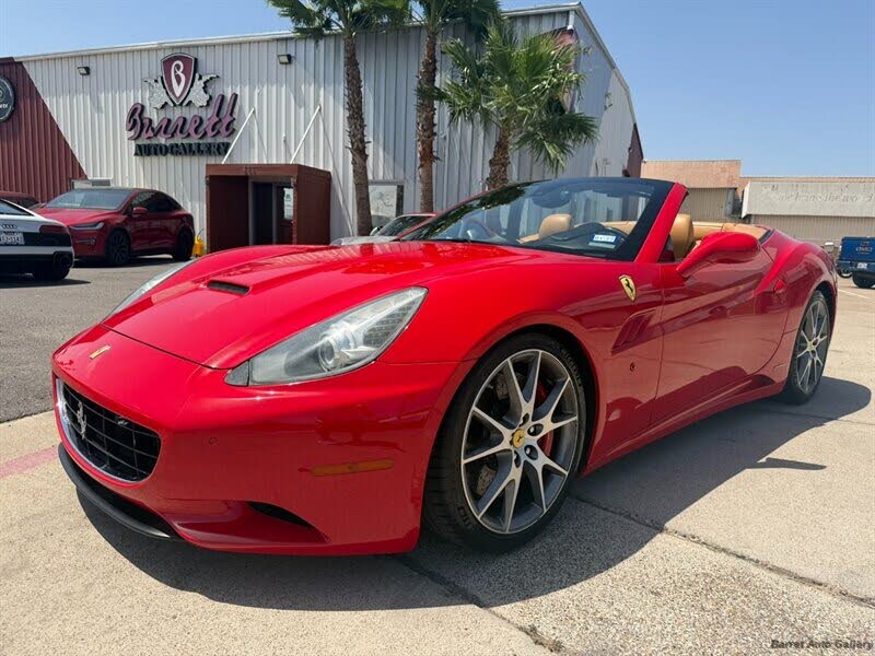 2012 Ferrari California Roadster photo 3