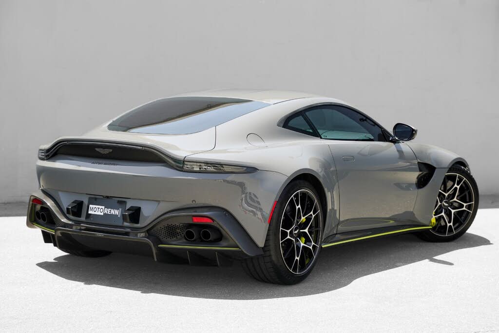 2020 Aston Martin Vantage AMR RWD photo 3