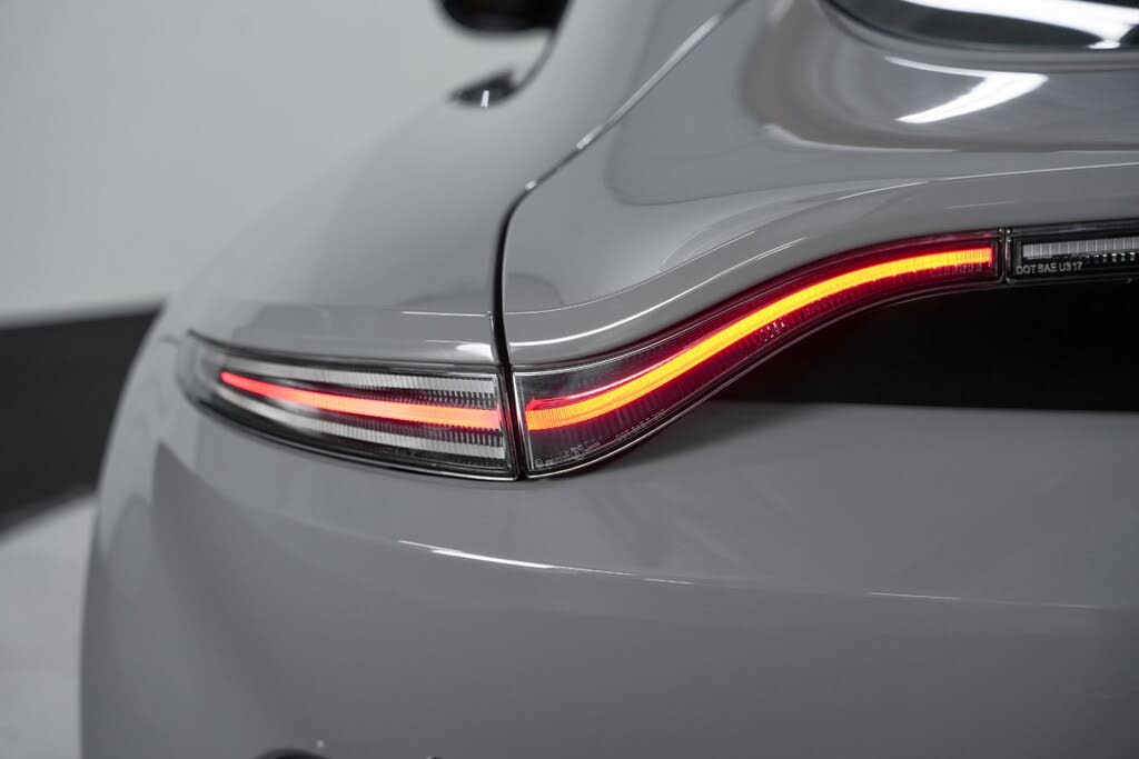 2020 Aston Martin Vantage AMR RWD photo 24