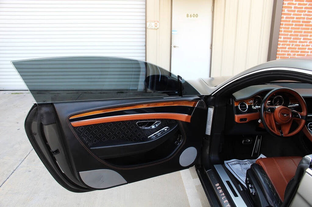 2020 Bentley Continental GT V8 AWD photo 10