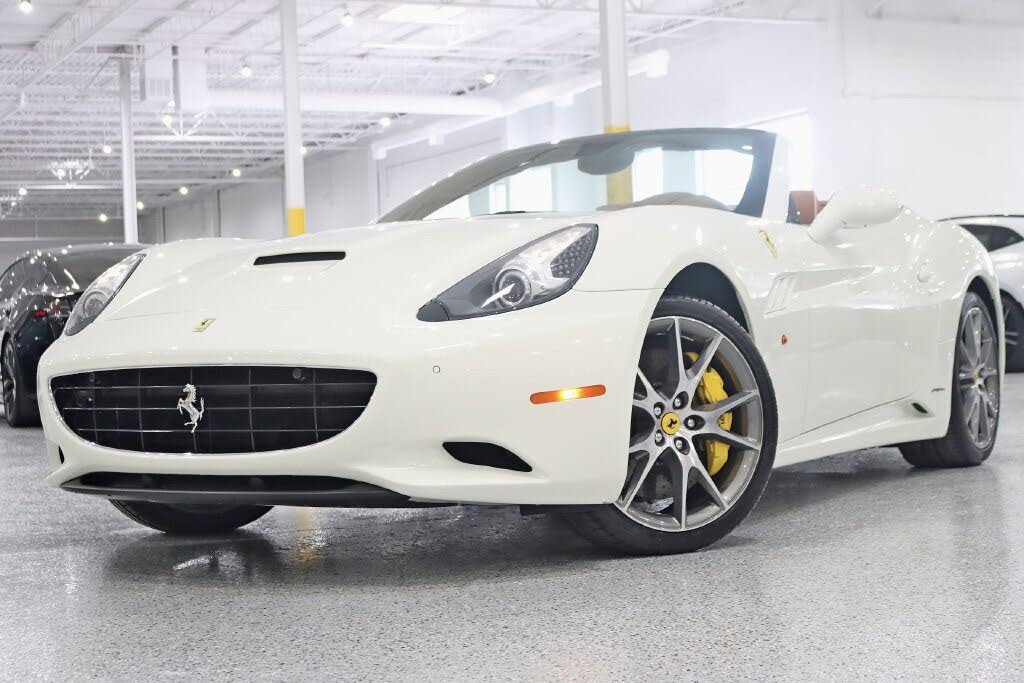 2011 Ferrari California Roadster photo 8
