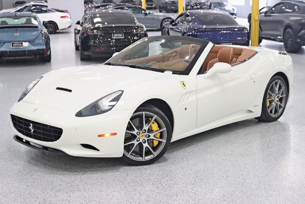 2011 Ferrari California Roadster photo 9