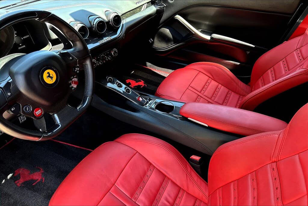 2014 Ferrari F12 Berlinetta Coupe photo 15
