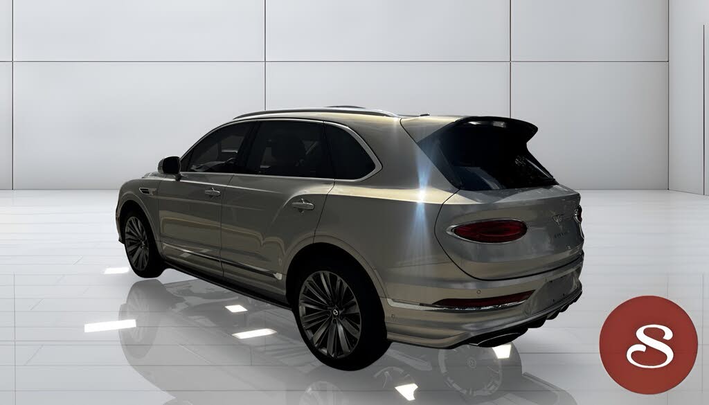 2022 Bentley Bentayga Speed AWD photo 2