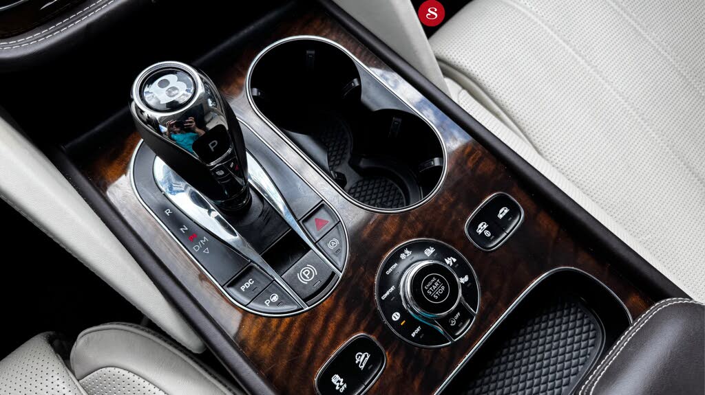 2022 Bentley Bentayga Speed AWD photo 16