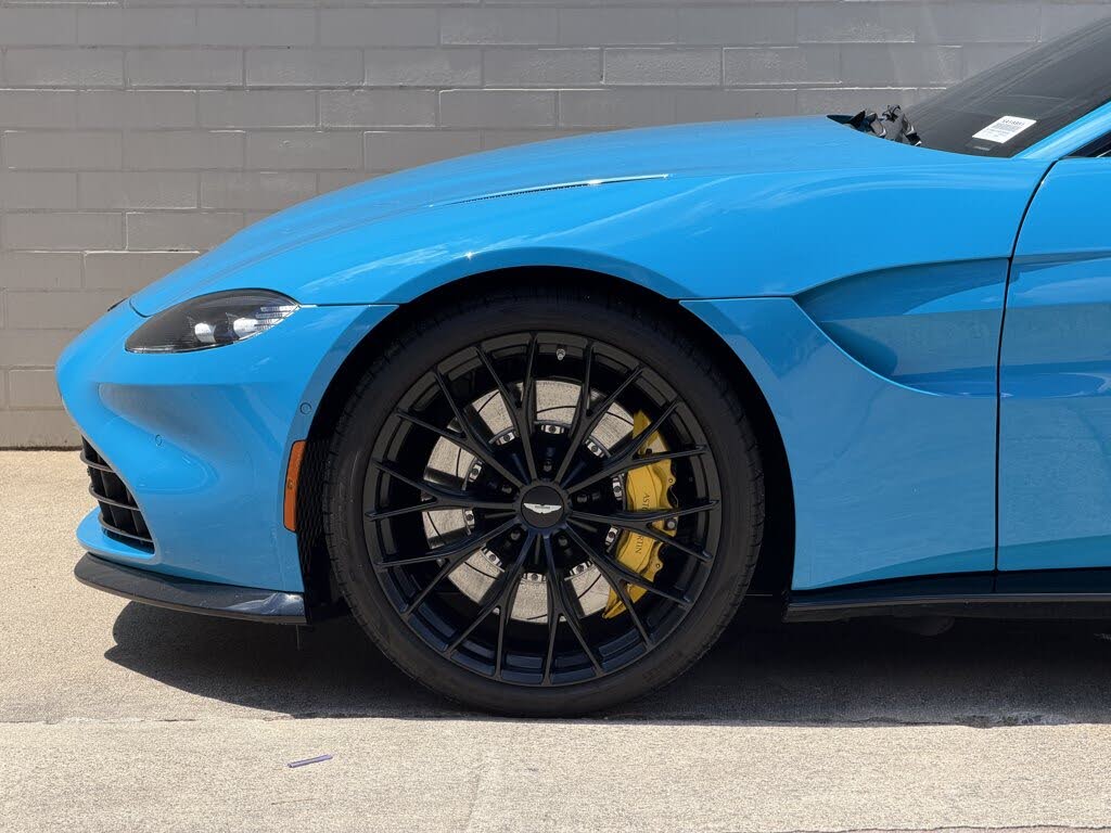 2023 Aston Martin Vantage V8 Coupe RWD photo 22