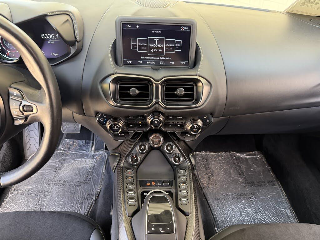 2023 Aston Martin Vantage V8 Coupe RWD photo 10