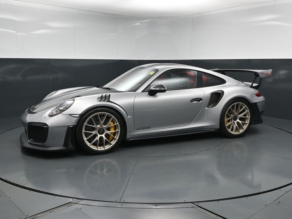 2018 Porsche 911 GT2 RS Coupe RWD