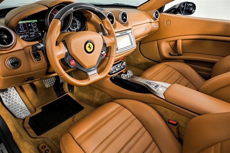 2010 Ferrari California GT Convertible photo 16