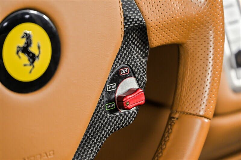 2010 Ferrari California GT Convertible photo 22