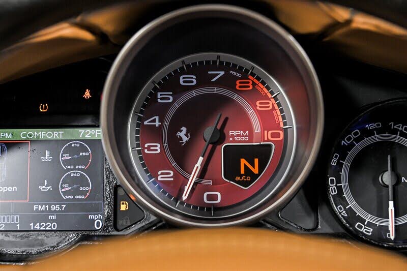 2010 Ferrari California GT Convertible photo 24
