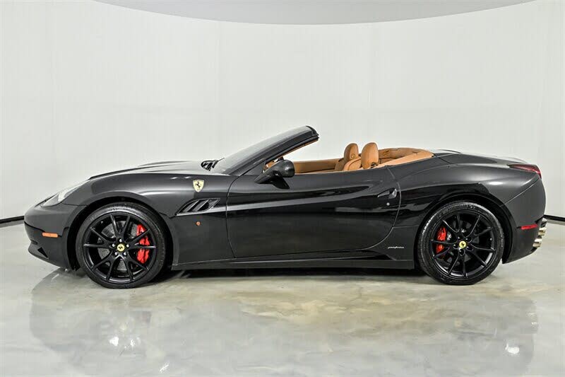 2010 Ferrari California GT Convertible photo 7
