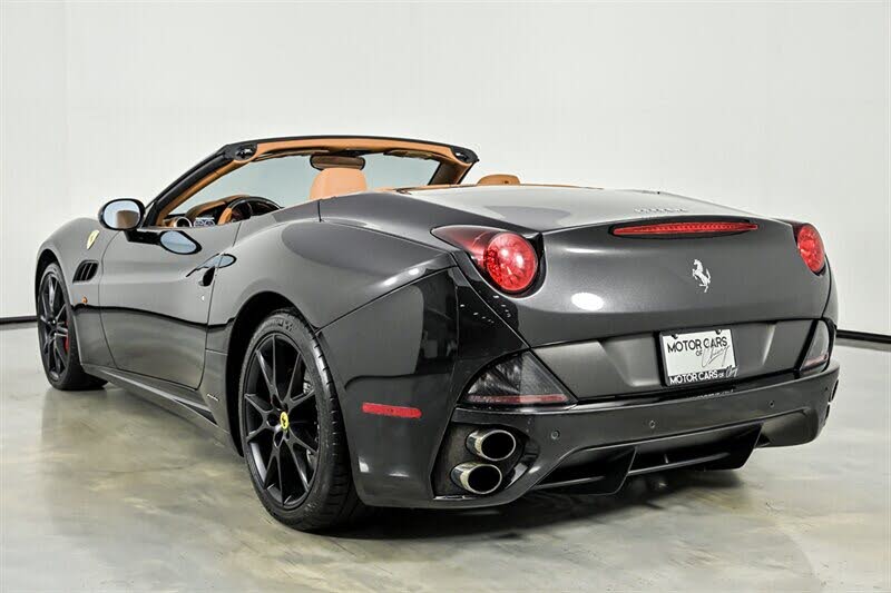 2010 Ferrari California GT Convertible photo 8