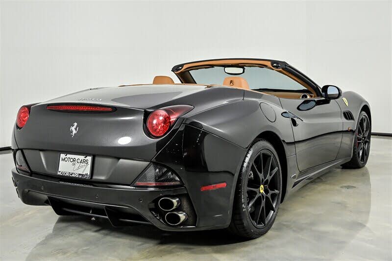 2010 Ferrari California GT Convertible photo 10