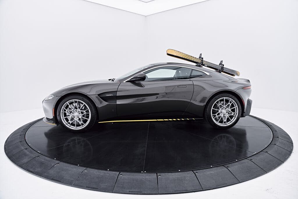2021 Aston Martin Vantage Coupe RWD photo 19