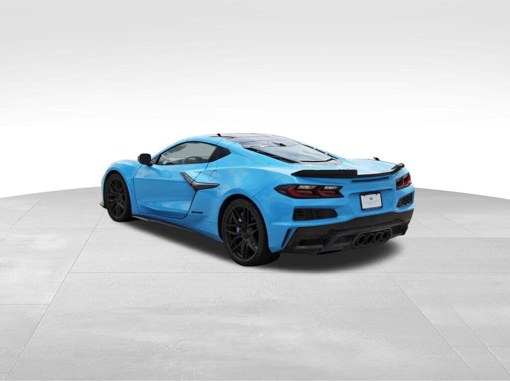 2026 Chevrolet Corvette Z06 1LZ Coupe RWD photo 3