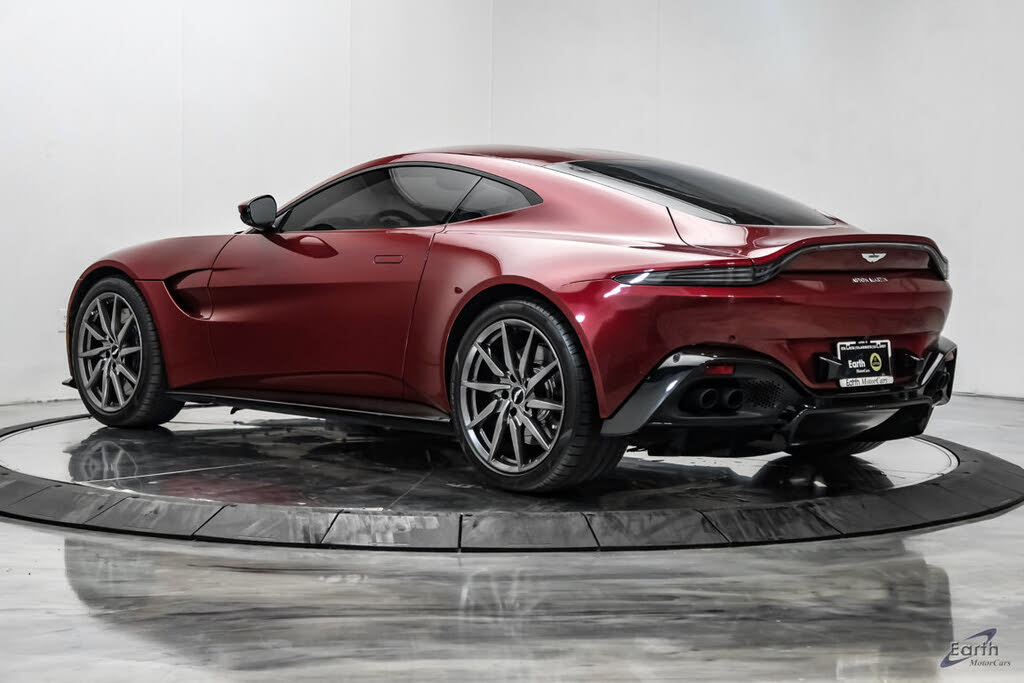 2020 Aston Martin Vantage RWD photo 12
