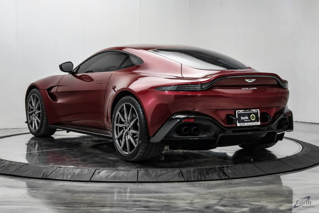 2020 Aston Martin Vantage RWD photo 14