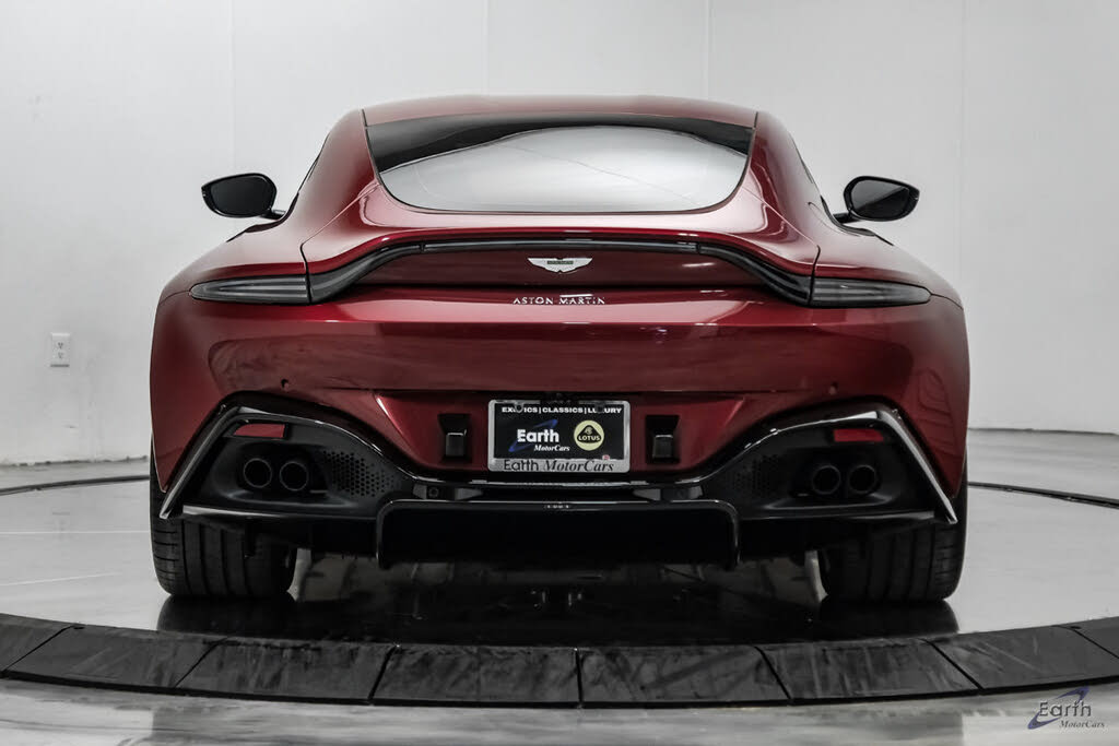 2020 Aston Martin Vantage RWD photo 15