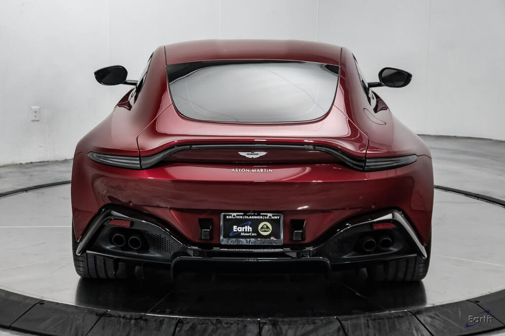 2020 Aston Martin Vantage RWD photo 16