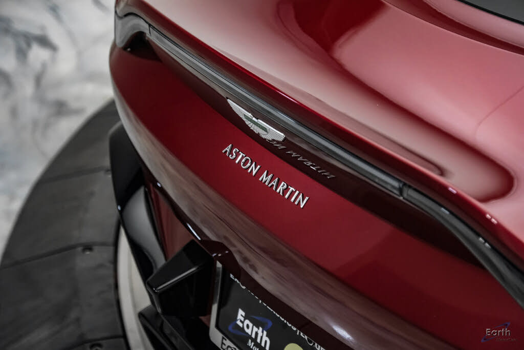 2020 Aston Martin Vantage RWD photo 18