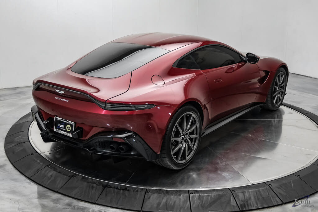 2020 Aston Martin Vantage RWD photo 21