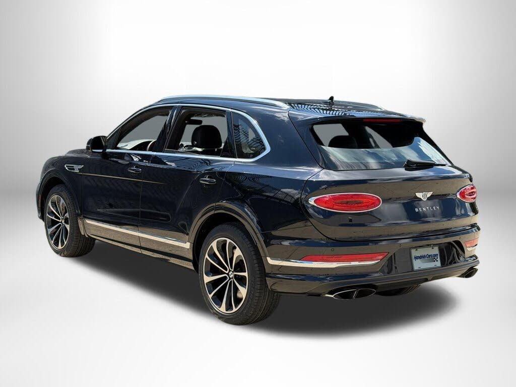 2023 Bentley Bentayga Azure V8 AWD photo 3