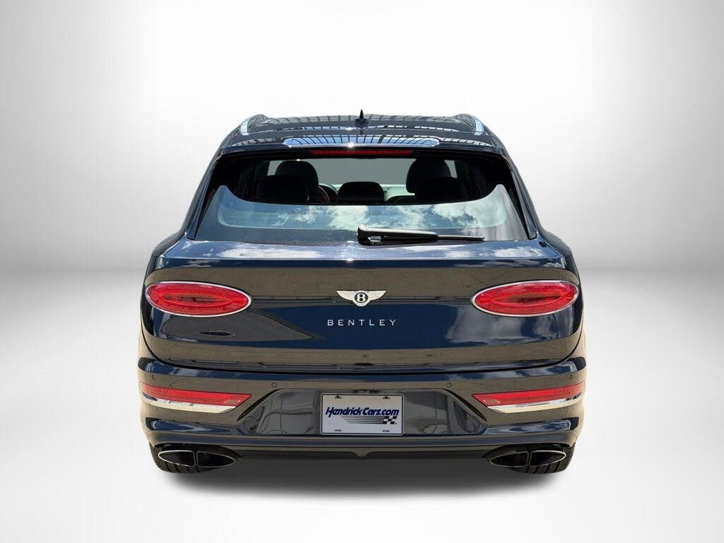 2023 Bentley Bentayga Azure V8 AWD photo 8