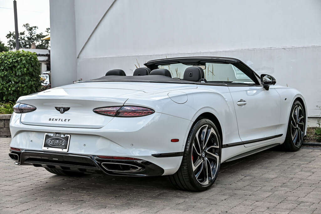 2026 Bentley Continental GTC AWD photo 13