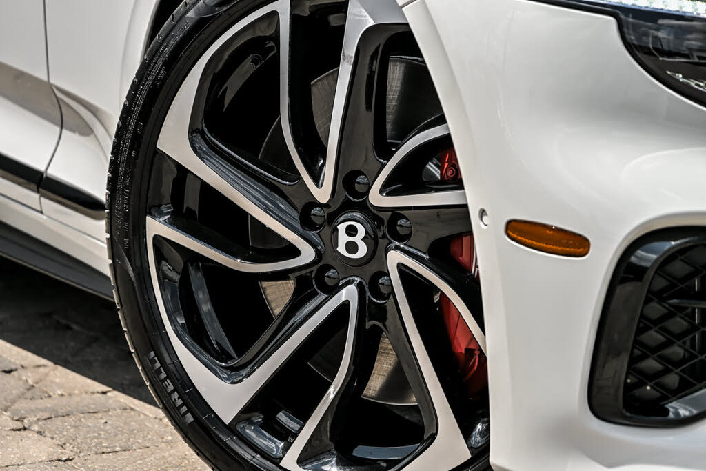 2026 Bentley Continental GTC AWD photo 3