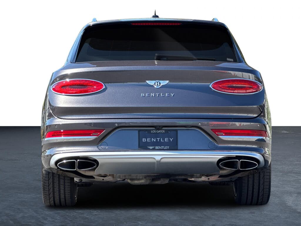 2023 Bentley Bentayga Azure V8 AWD photo 11