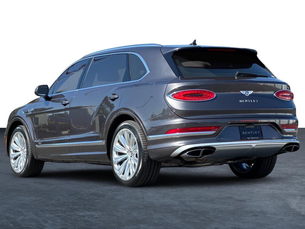 2023 Bentley Bentayga Azure V8 AWD photo 3