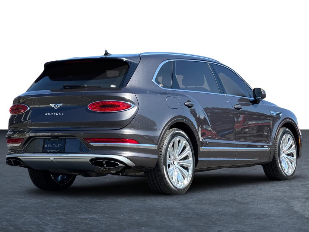 2023 Bentley Bentayga Azure V8 AWD photo 7