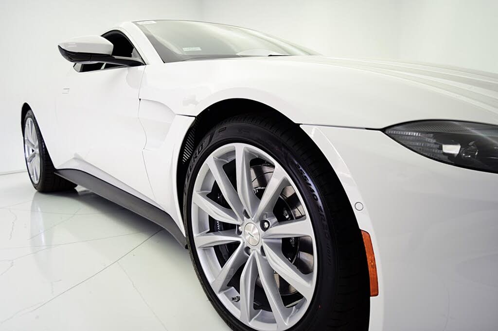 2023 Aston Martin Vantage V8 Coupe RWD photo 12
