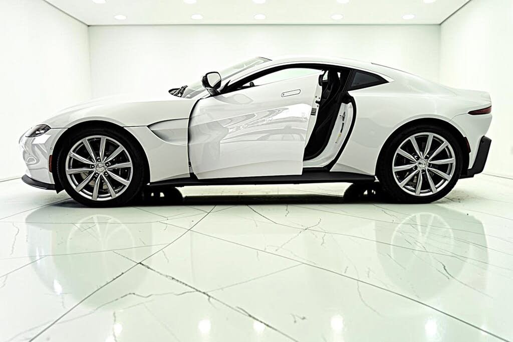 2023 Aston Martin Vantage V8 Coupe RWD photo 4