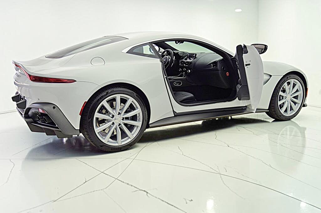 2023 Aston Martin Vantage V8 Coupe RWD photo 9