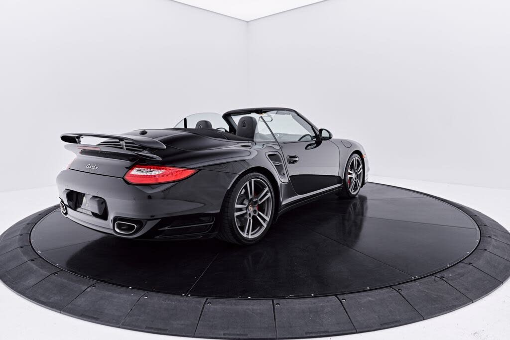 2010 Porsche 911 Turbo Cabriolet AWD photo 23 of 24