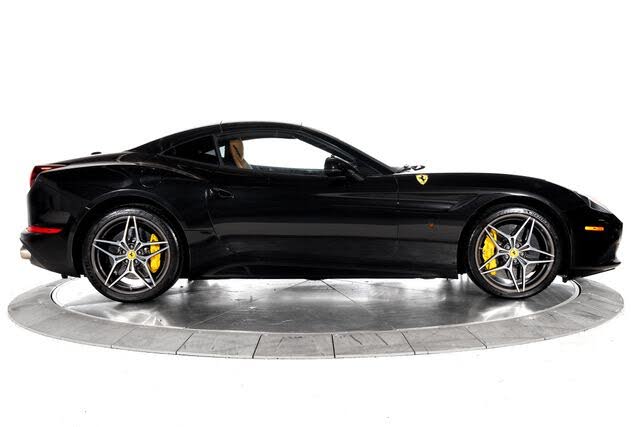 2016 Ferrari California T Roadster photo 11