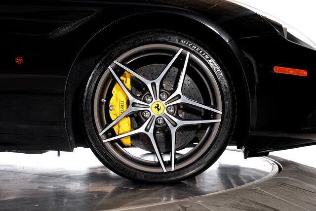 2016 Ferrari California T Roadster photo 20