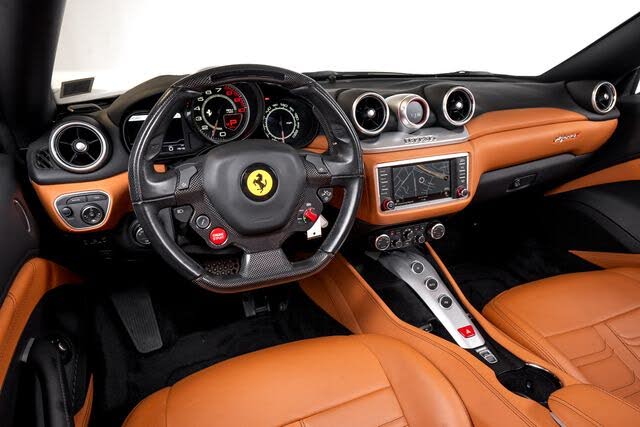 2016 Ferrari California T Roadster photo 5